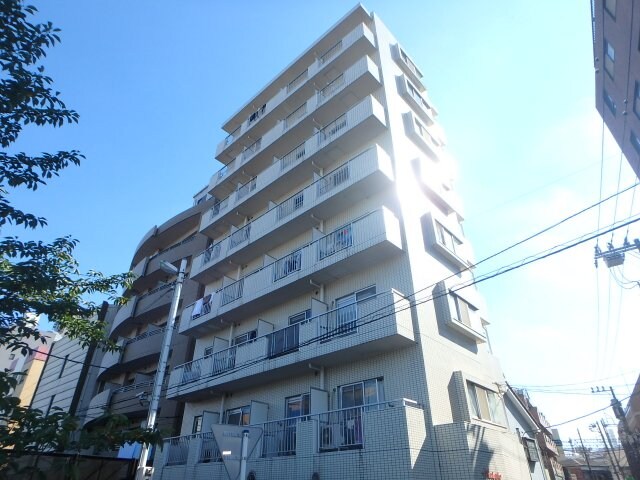 物件外観写真1　(オートロック・エレベーター完備♪)