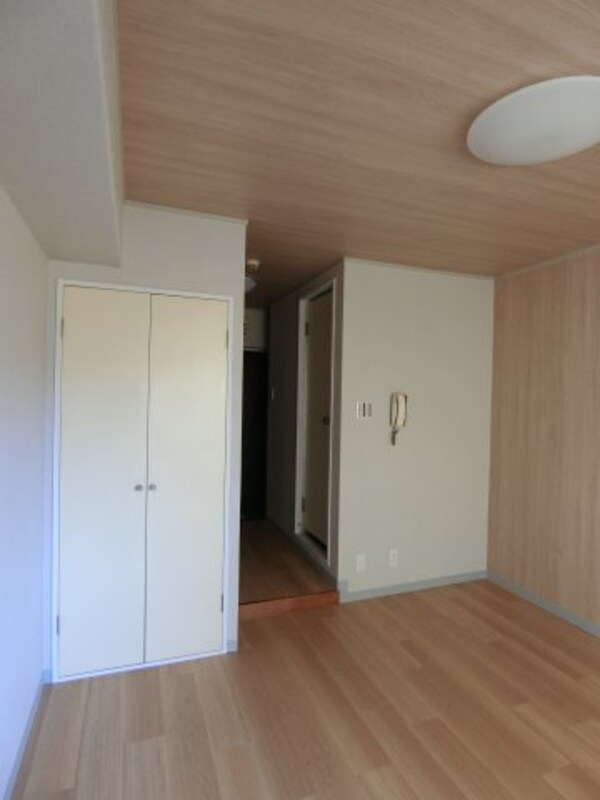 居室(他のお部屋の参考写真となります。)