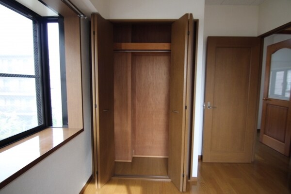 収納(他のお部屋の参考写真です。)