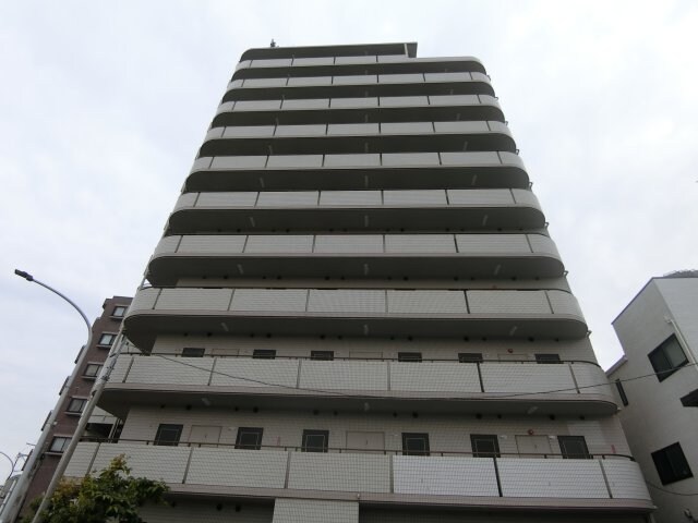 物件外観写真1　(1990年完成、分譲賃貸マンション♪)