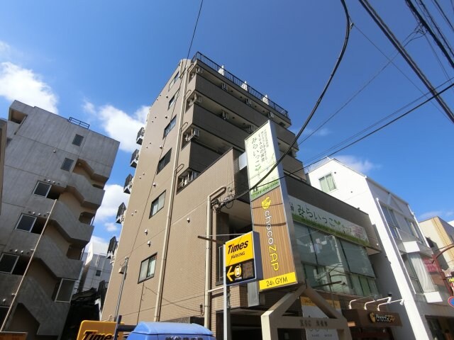 物件外観写真1　(ブレーメン商店街側♪)