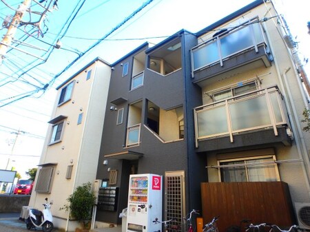 ダイユー１２番館外観写真