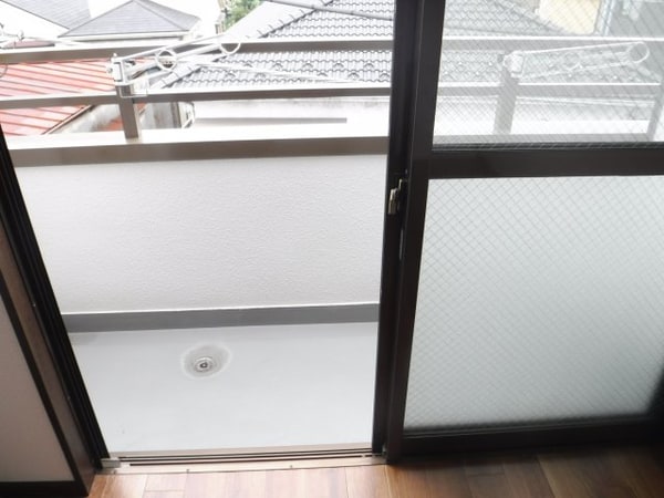 バルコニー(他のお部屋の参考写真となります)