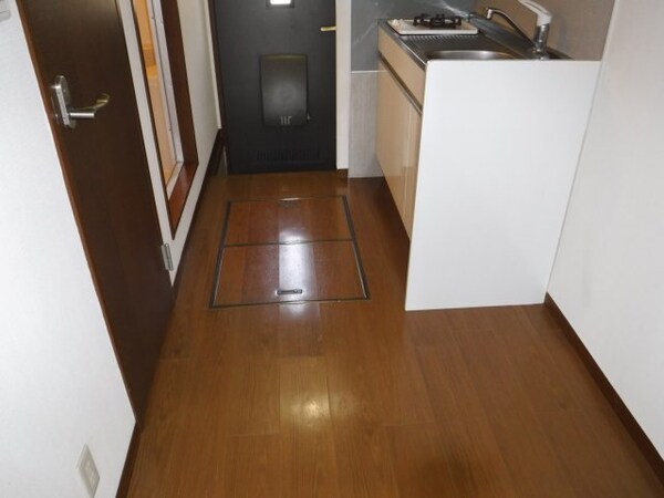 キッチン(※別部屋の写真となります。)