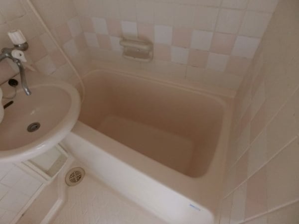 浴室(他のお部屋の参考写真となります。)