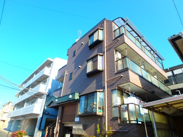 外観(南向きで日当たりの良いお部屋です♪)