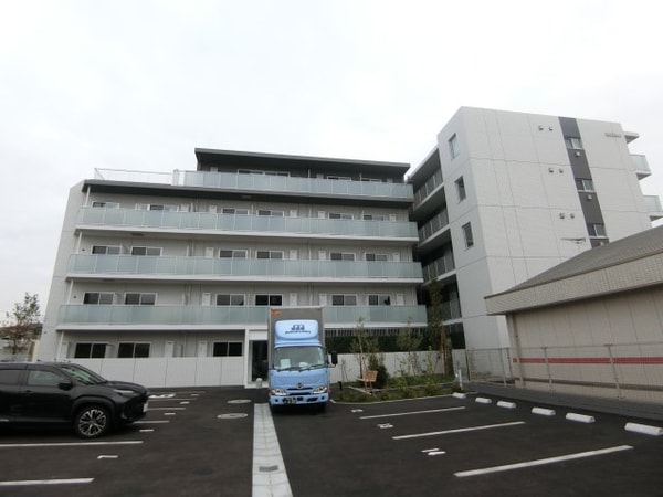 外観(2025年9月完成RCマンション♪)