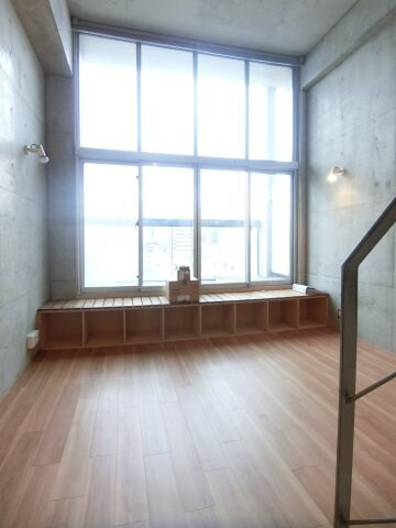 物件内観写真4　(他のお部屋の参考写真となります。)