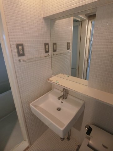 物件内観写真9　(他のお部屋の参考写真となります。)