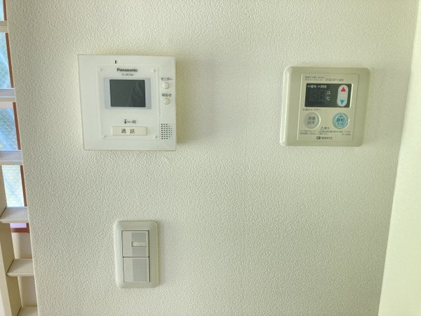 セキュリティ(同間取反転のお部屋の参考写真となります。)