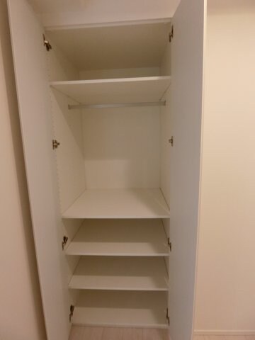 物件内観写真10　(他のお部屋の参考写真となります。)