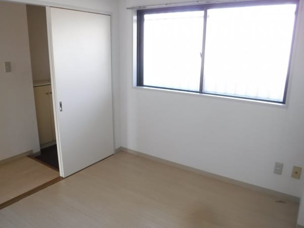 洋室(他のお部屋の参考写真となります。)
