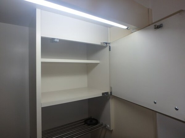 キッチン(他のお部屋の参考写真となります。)
