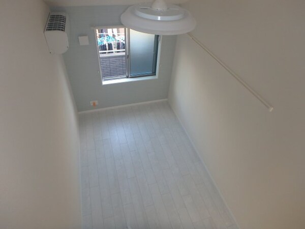 寝室(他のお部屋の参考写真となります。)