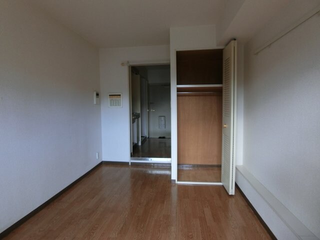 物件内観写真5　(他のお部屋の参考写真となります。)