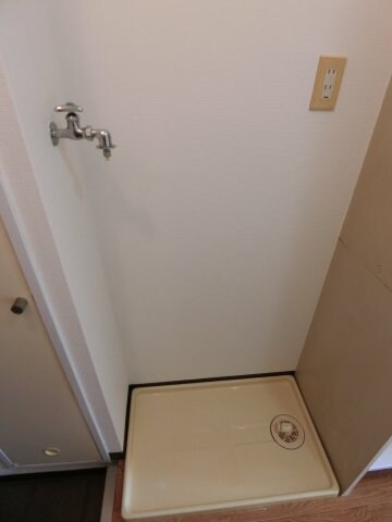 物件内観写真9　(他のお部屋の参考写真となります。)