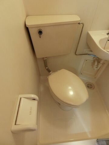 物件内観写真17　(他のお部屋の参考写真となります。)