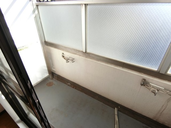 バルコニー(他のお部屋の参考写真となります。)