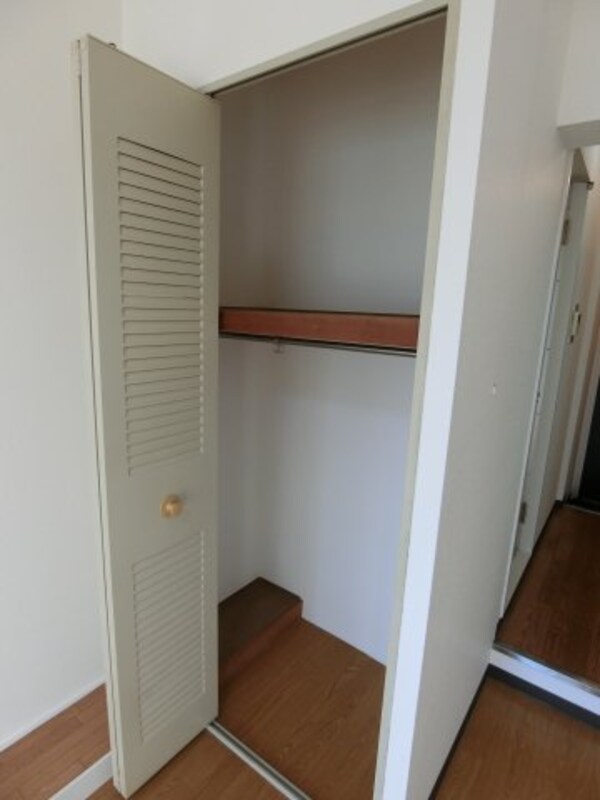収納(他のお部屋の参考写真となります。)