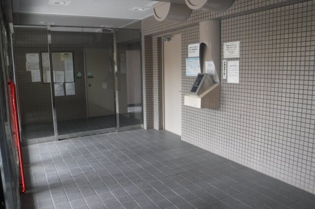 物件外観写真2　(他のお部屋の参考写真です。)