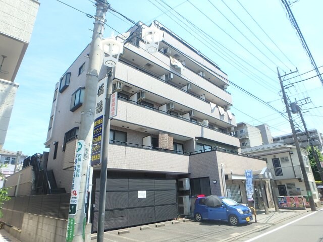 物件外観写真1　(オートロック・エレベーター完備♪)