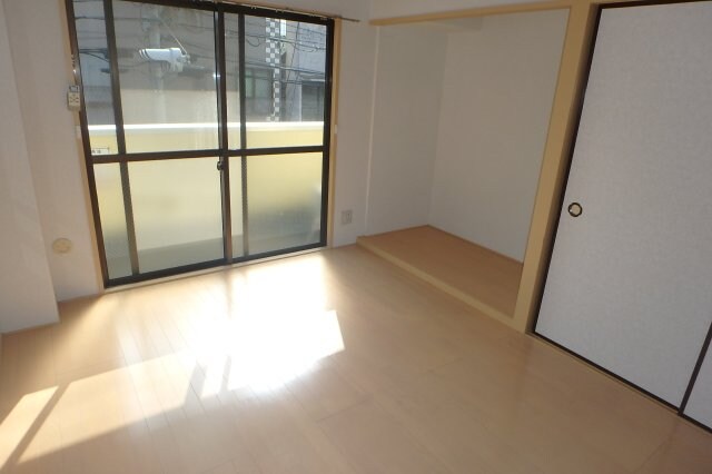 物件内観写真6　(他のお部屋の参考写真となります。)