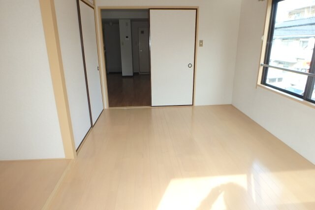 物件内観写真14　(他のお部屋の参考写真となります。)