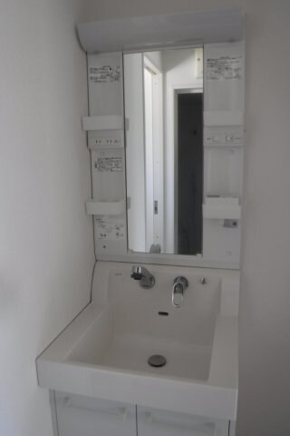 物件内観写真5　(他のお部屋の参考写真となります。)