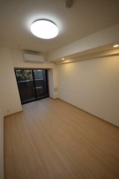 物件内観写真2　(他のお部屋の参考写真となります。)