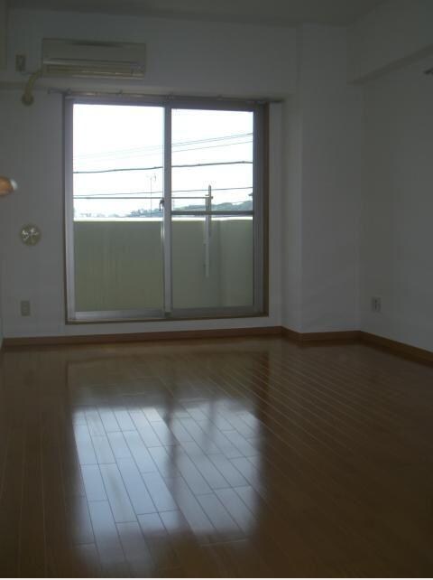 物件内観写真11　(他のお部屋の参考写真となります。)