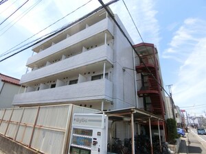 セシーズ武蔵小杉外観写真
