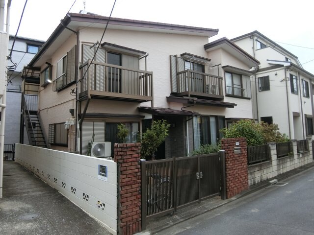 物件外観写真1　(新丸子駅徒歩10分♪)