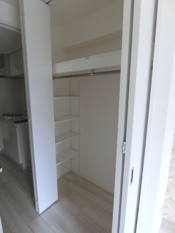 物件内観写真7　(他のお部屋の参考写真となります。)