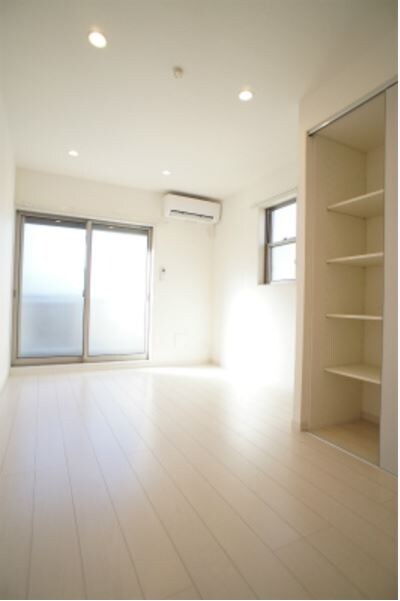 物件内観写真10　(他のお部屋の参考写真となります。)