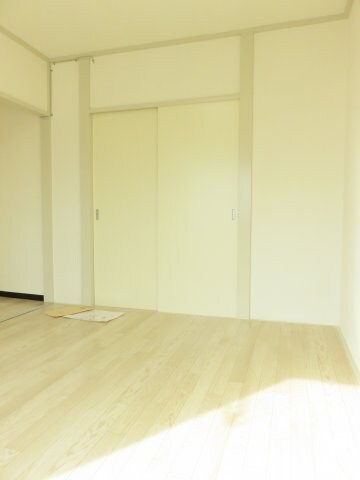 物件内観写真16　(他のお部屋の参考写真となります。)