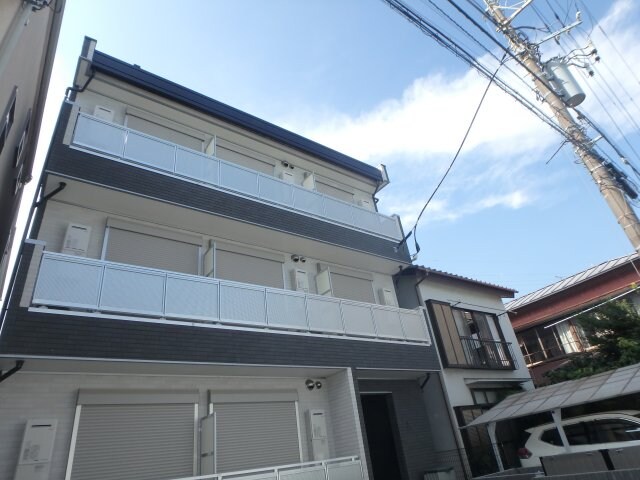 物件外観写真1　(2017年完成マンション☆)