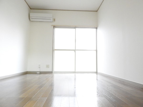 居室(他のお部屋の参考写真となります。)