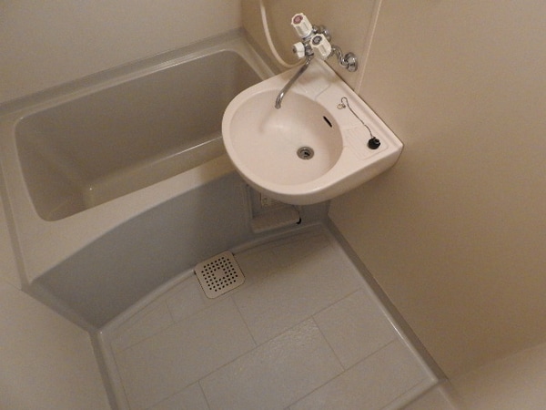 浴室(他のお部屋の参考写真となります。)