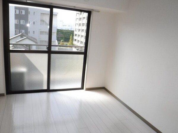 洋室(他のお部屋の参考写真となります。)