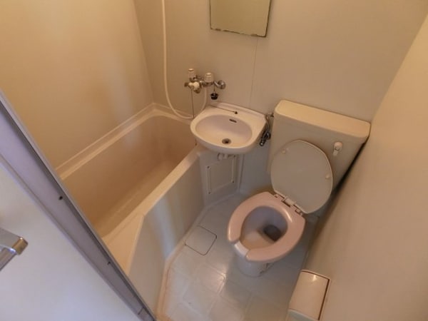 浴室(他のお部屋の参考写真となります。)