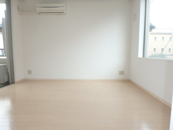 寝室(他のお部屋の参考写真となります。)