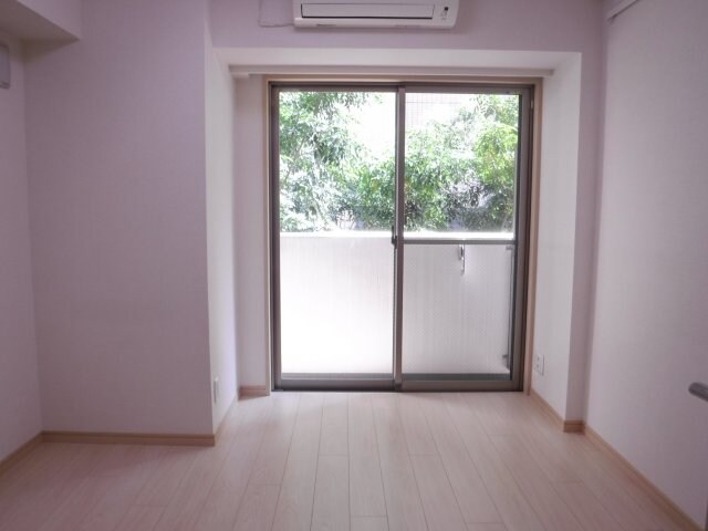 物件内観写真5　(他のお部屋の参考写真となります。)