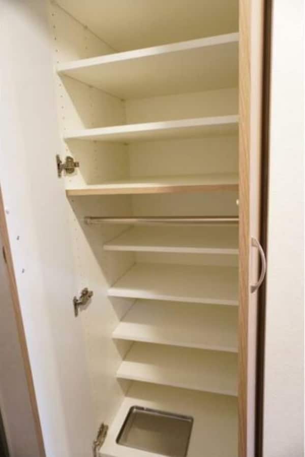 収納(他のお部屋の参考写真となります。)