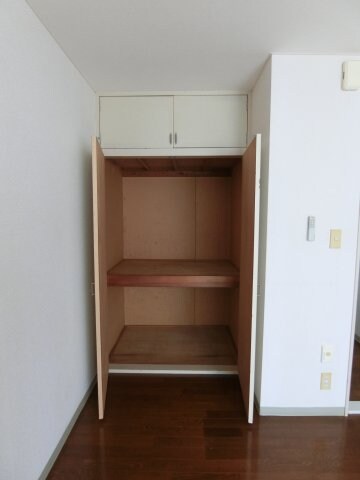 物件内観写真6　(他のお部屋の参考写真となります。)