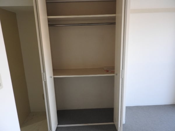 収納(他のお部屋の参考写真となります。)