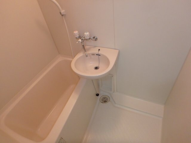 物件内観写真7　(他のお部屋の参考写真となります。)