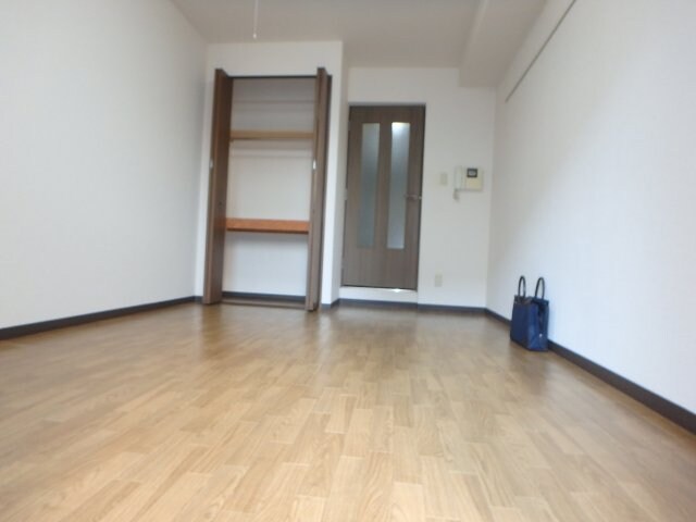 物件内観写真17　(他のお部屋の参考写真となります。)