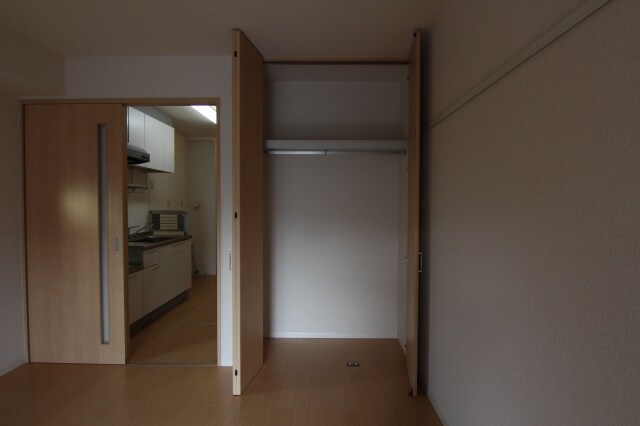 物件内観写真12　(他のお部屋の参考写真となります。)