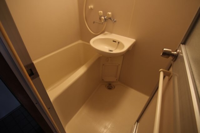 物件内観写真5　(他のお部屋の参考写真となります。)