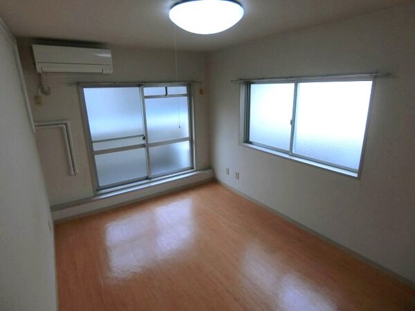 居室(他のお部屋の参考写真となります。)